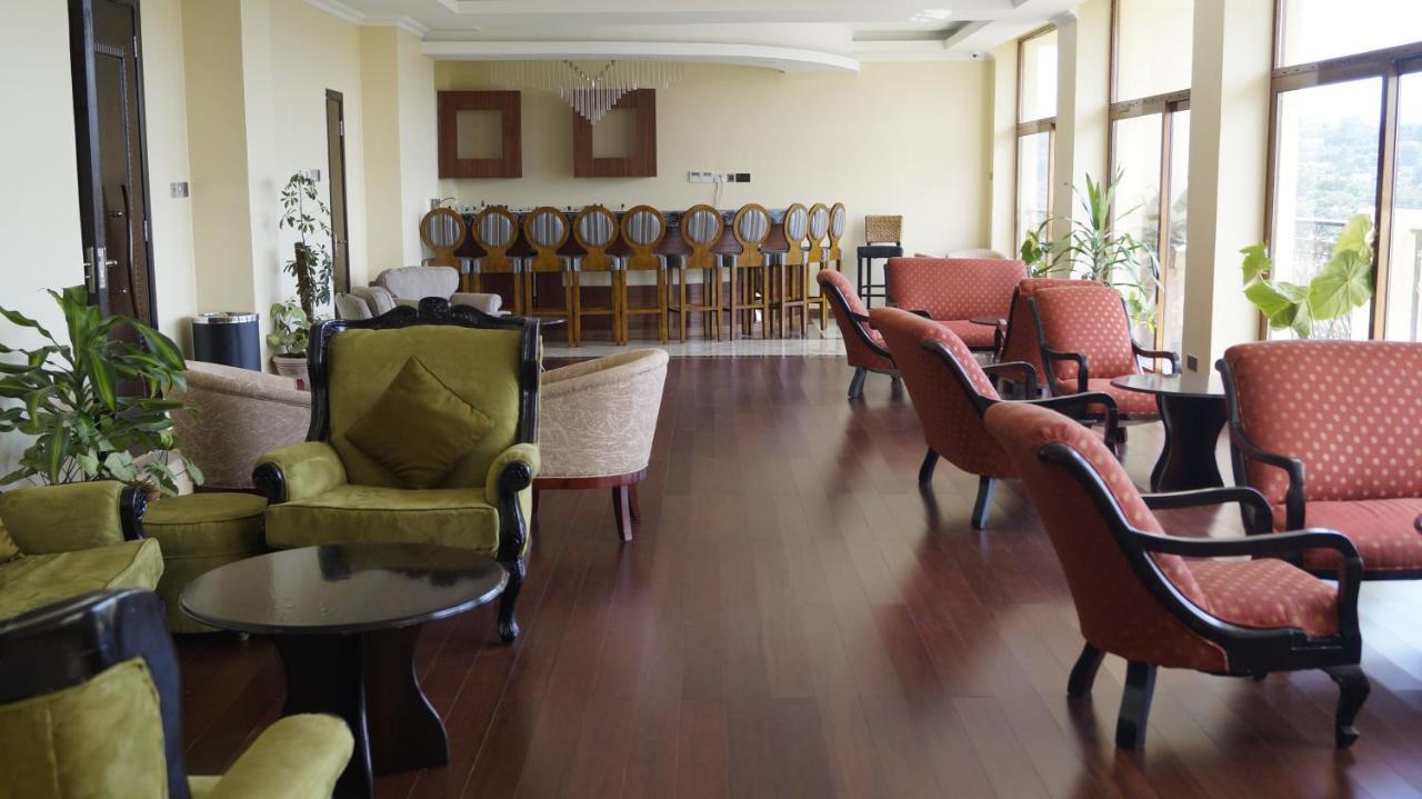 The White Rhino Hotel Nyeri Exterior foto
