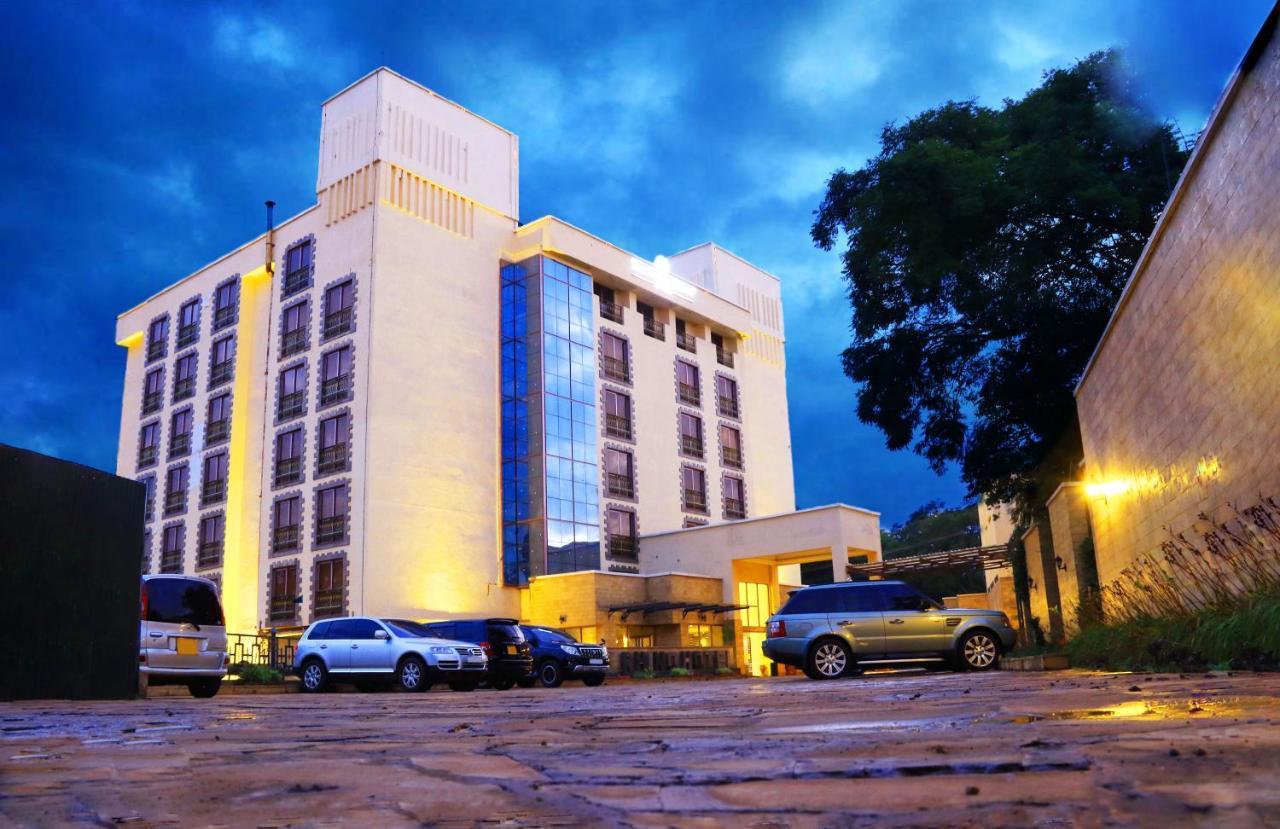 The White Rhino Hotel Nyeri Exterior foto